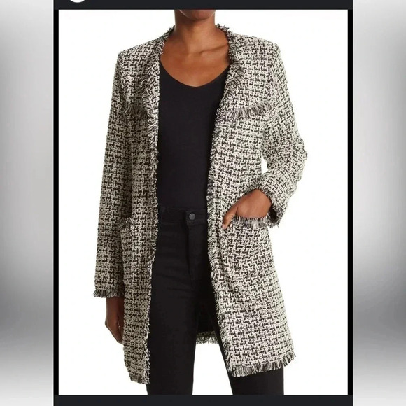 Laundry by Shelli Segal Boucle Knit Textured Fringe Trim Jacket - Size Medium - Picture 2 of 8